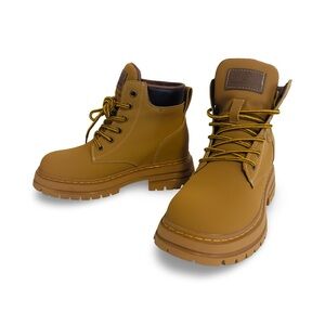 NWT TALLURE PEAK Women's Tan Ankle Boots, Gain 4" Height